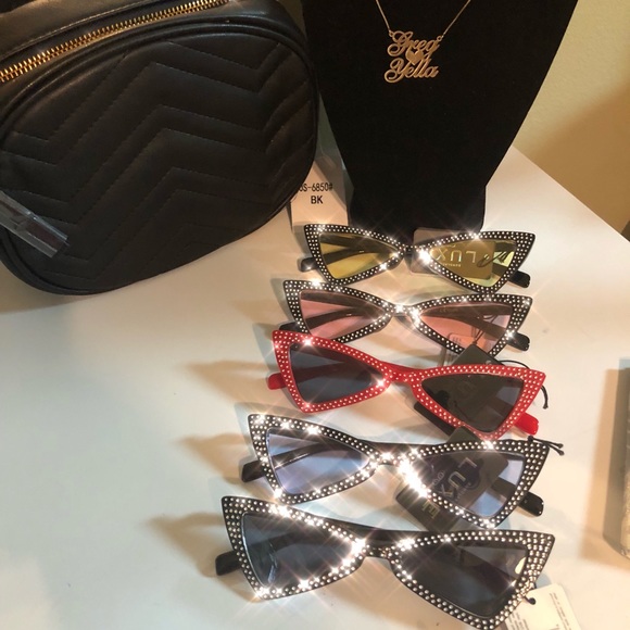 Accessories - Cool Sunglasses